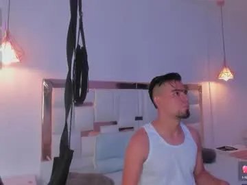 pittandlunaa69 on Chaturbate 